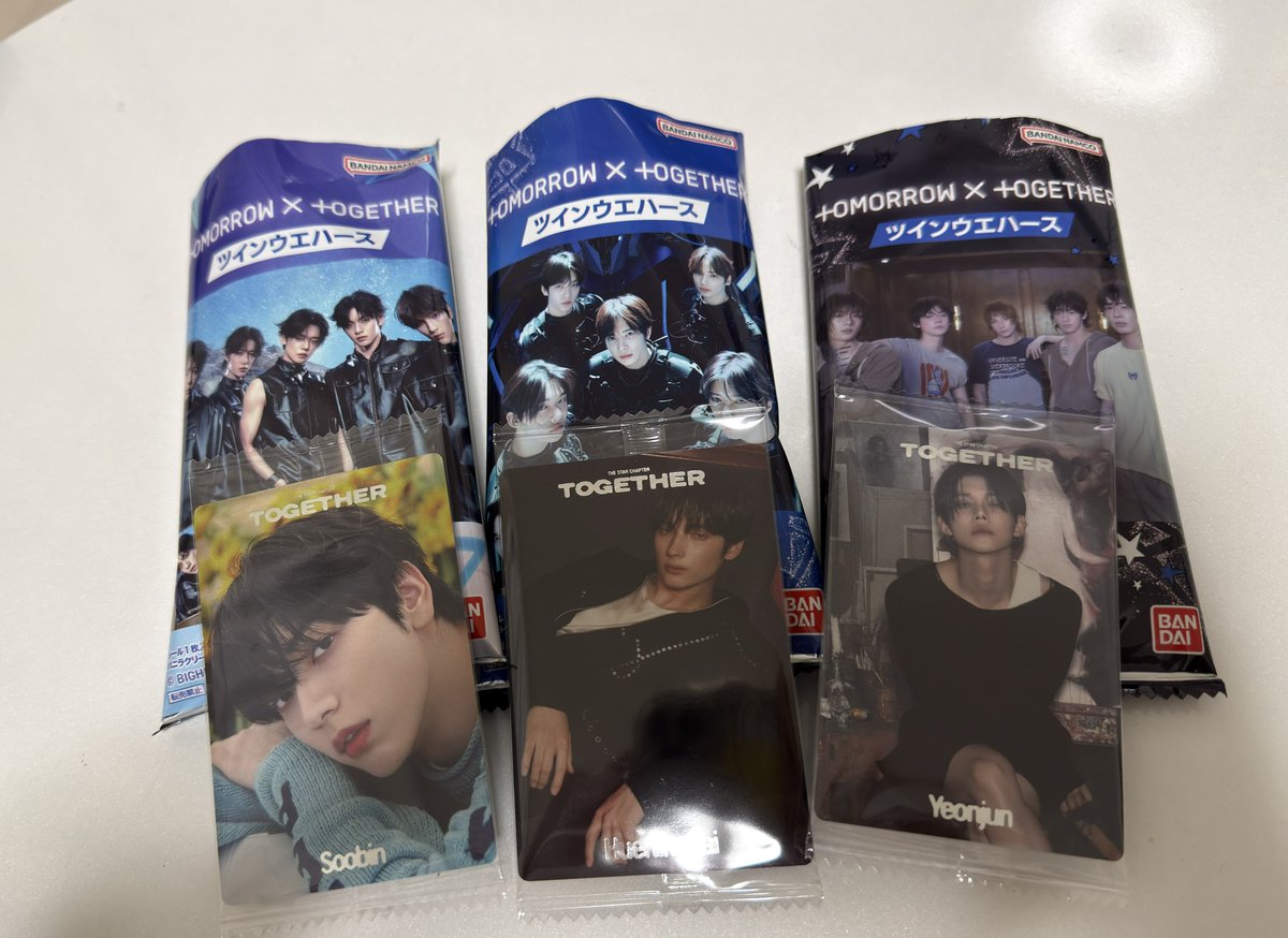 最寄りのファミマにあって3つだけ買ってみたらなんか全部レアカードだったんだけど🎶他のスビンちゃんと交換してください🎶