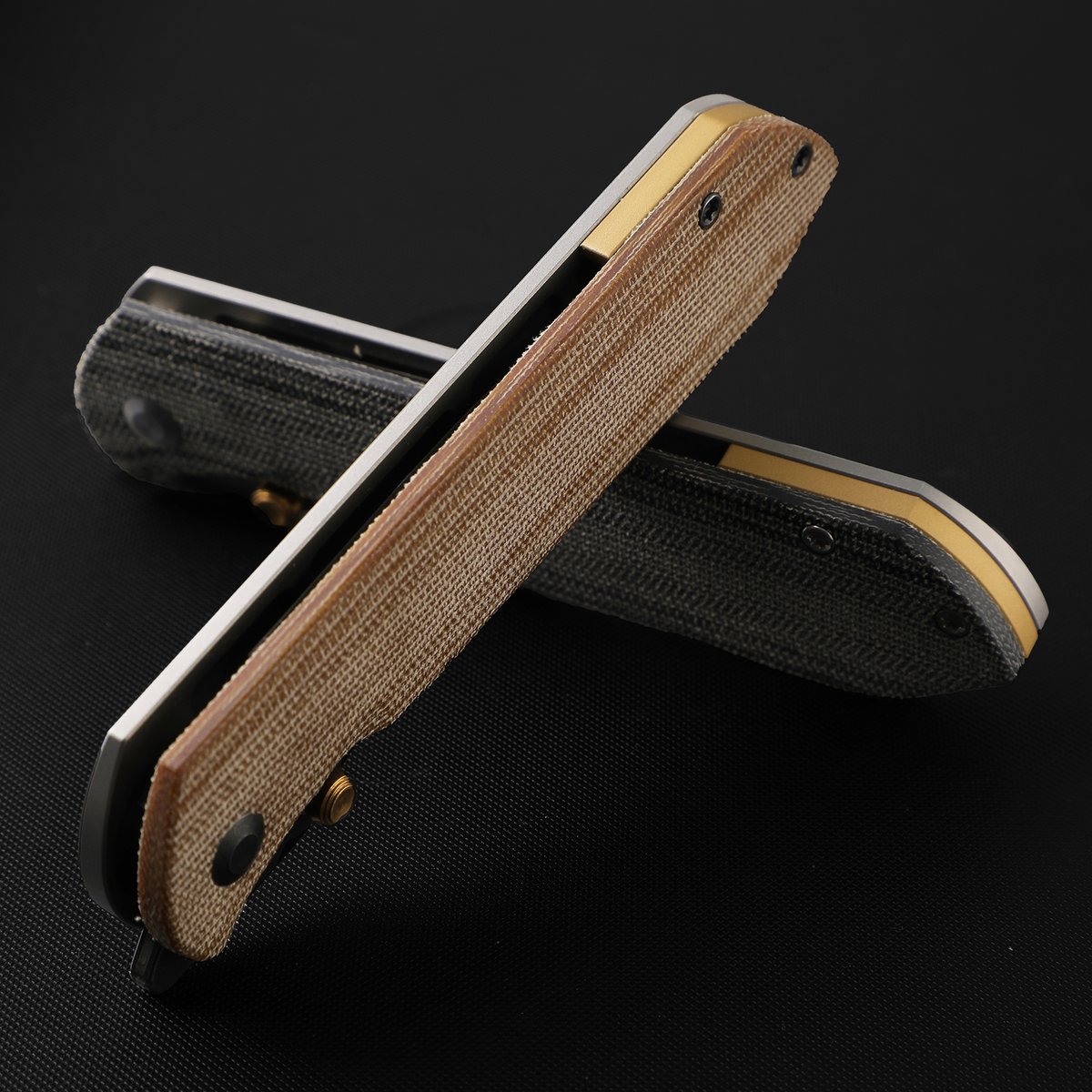 KIZERKNIVESOFFICIAL tweet media