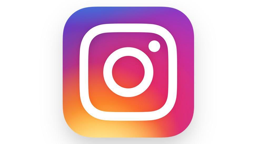 biggzless_jones's tweet photo. Instagram is currently down https://t.co/YdFCWbCYk0