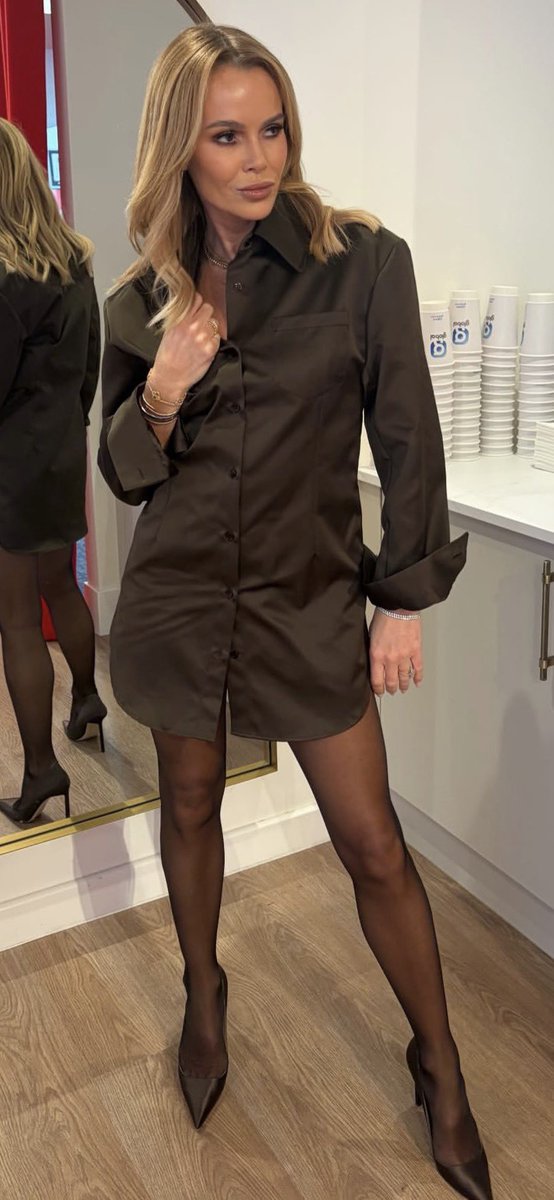 jmac66882's tweet photo. Amanda Holden looking so stunning and sexy in this dress, tights and heels combo!!!🔥🔥🔥🔥🔥🔥🔥🔥🔥🔥🔥🔥🔥🔥🔥🔥🔥🔥🔥🔥🔥🔥🔥 https://t.co/aDx524s4LZ