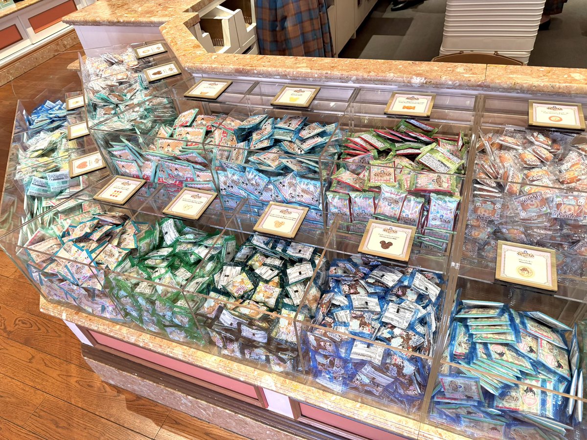 まるさん tweet media