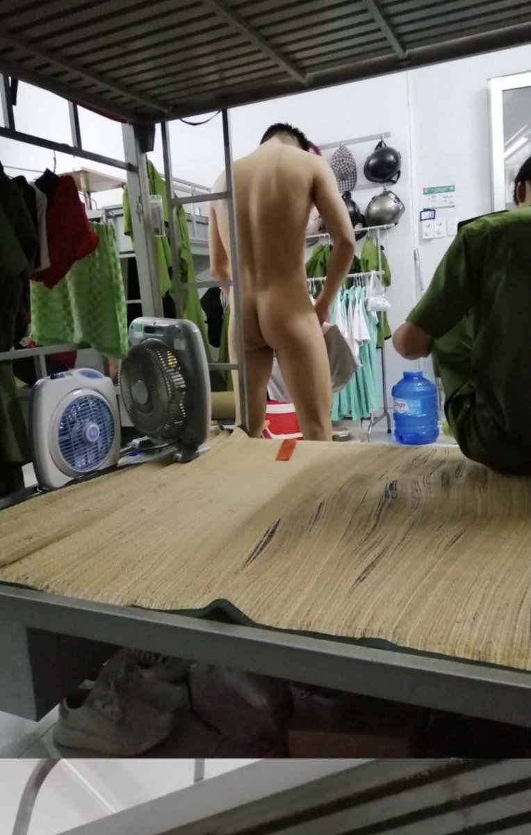 RA QUÂN PHONG 2K tweet media