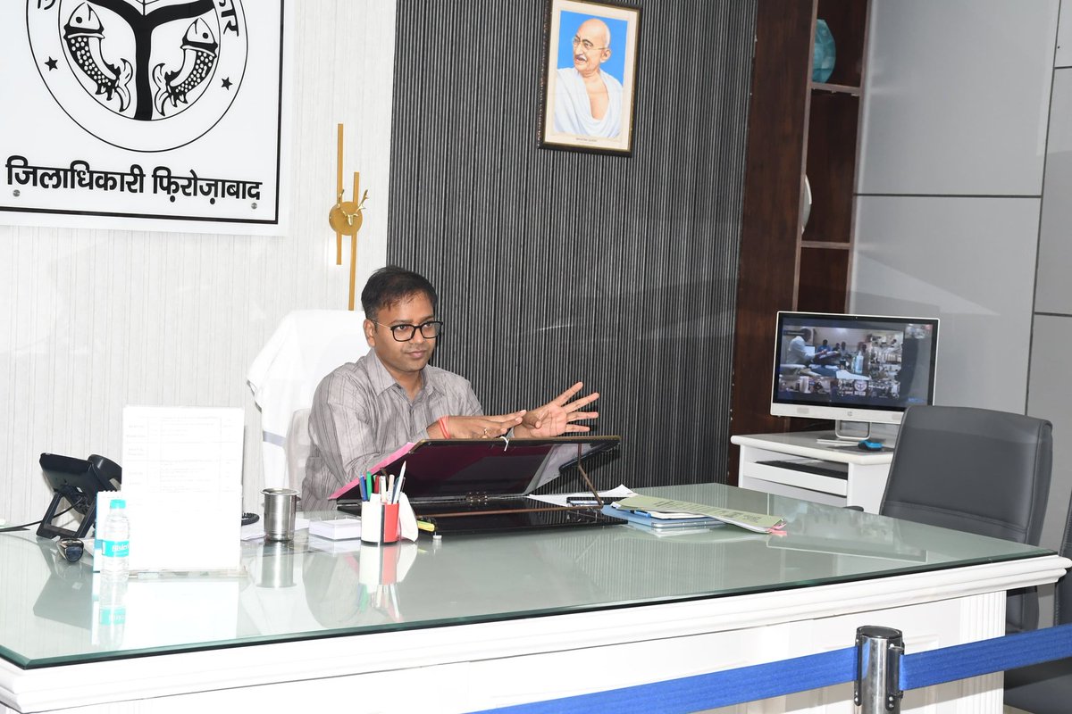 DM Firozabad tweet media