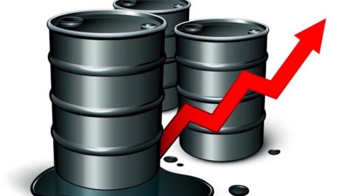 En 2026 se dispone de RD$10 mil millones netos para subsidiar combustibles.
En 9 semanas se han utilizado RD$1,625 millones.
Si el ritmo reciente de RD$545 millones por semana continúa, cubriría 4 meses, agotándose antes de finalizar el año.
El shock petrolero ya tiene impacto.