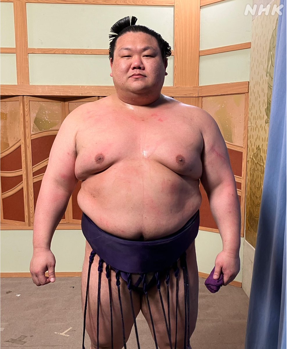美ノ海 が初めての殊勲✨ 土俵際で回り込んでから一気の攻めで 綱とり