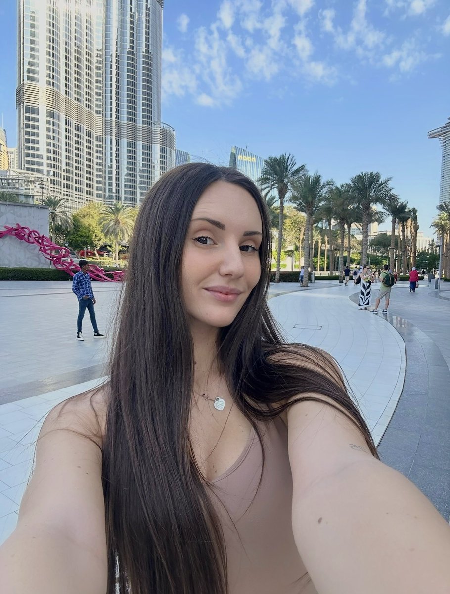 CryptoPizzaGirl 🍕🐳 tweet media