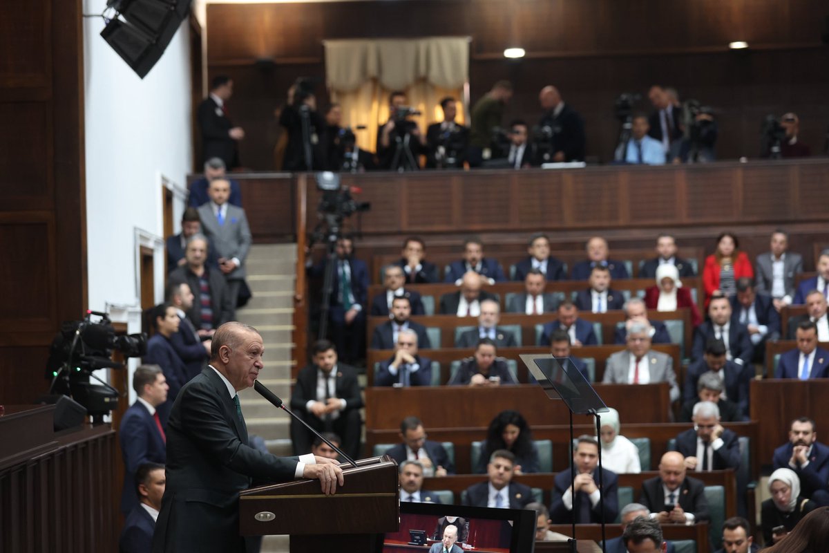 Cumhurbaşkanımız ve Genel Başkanımız Sayın <a href="/RTErdogan/">Recep Tayyip Erdoğan</a> riyasetinde Grup Toplantımızı gerçekleştirdik.

Toplantımızın, ülkemiz, milletimiz ve partimiz için hayırlara vesile olmasını diliyorum.