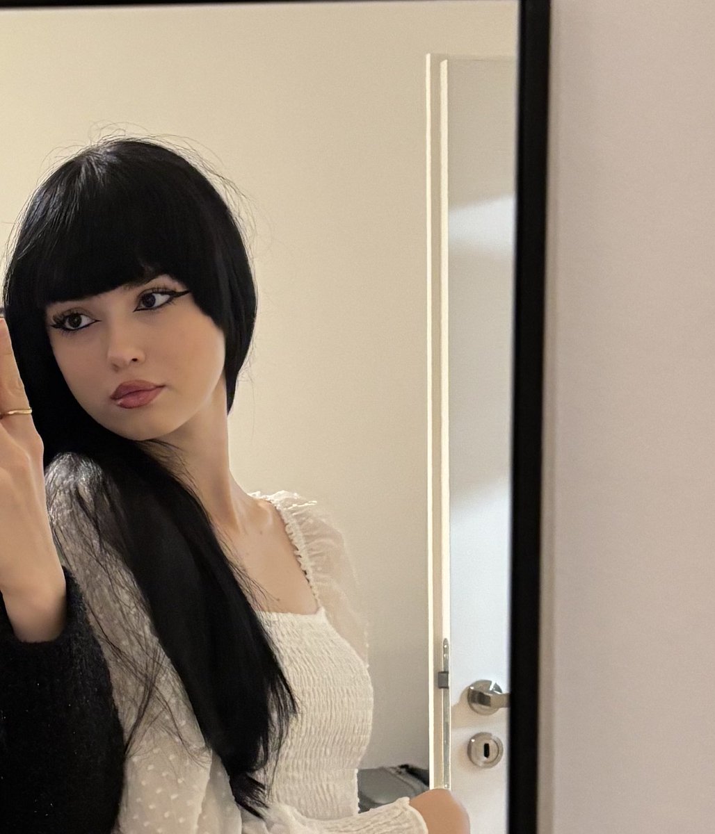 nat | SAW black veil brides tweet media