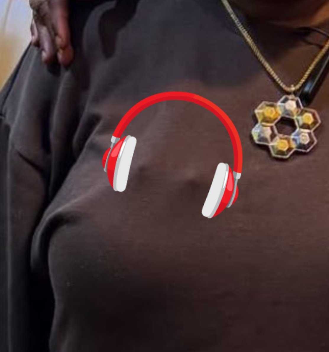 'Tomiwa$$ tweet media