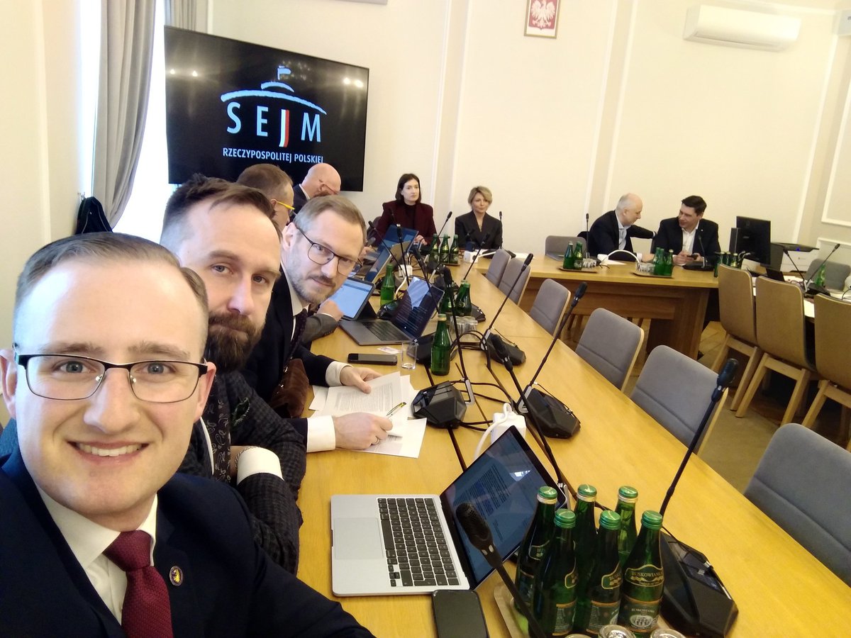 Nikodem Bernaciak tweet media