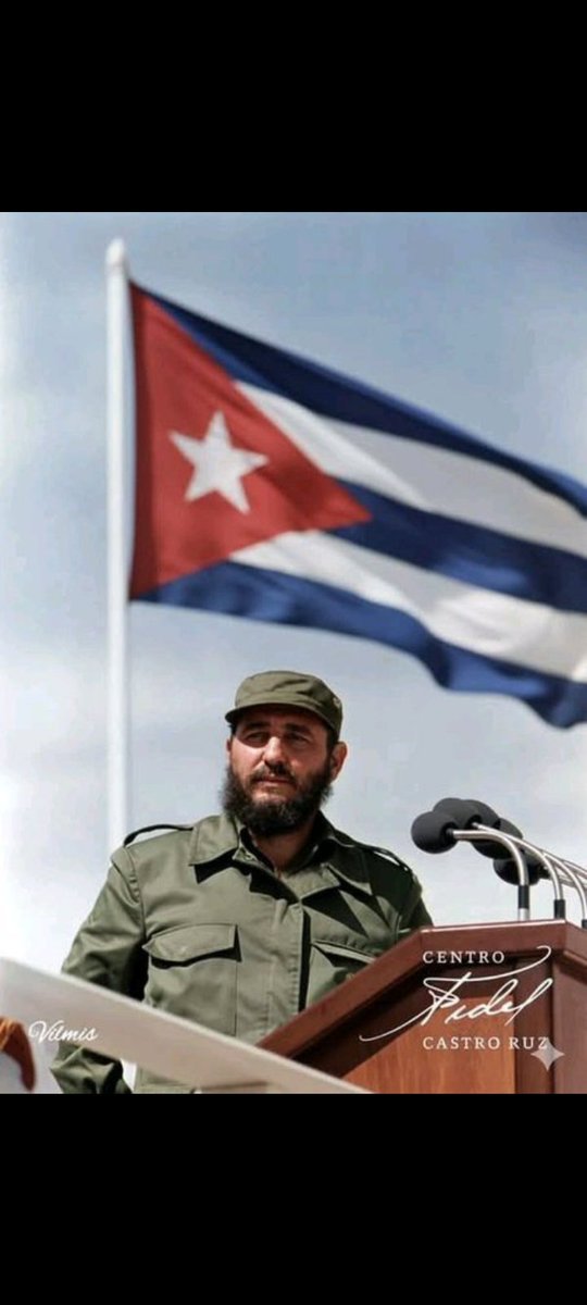 🗣️| #100AñosConFidel: "Son las ideas las que nos unen, son las ideas las que nos hacen pueblo combatiente, son las ideas las que nos hacen, ya no solo individualmente, sino colectivamente, revolucionarios".

#CubaSoberana