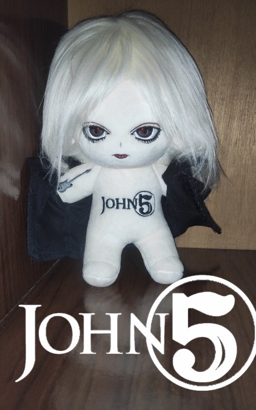 Rachel_Mckagan's tweet photo. #john5 #cottondoll https://t.co/wKkLu6yRnu
