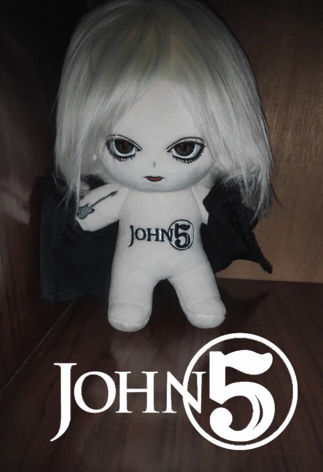Rachel_Mckagan's tweet photo. #john5 #cottondoll https://t.co/wKkLu6yRnu