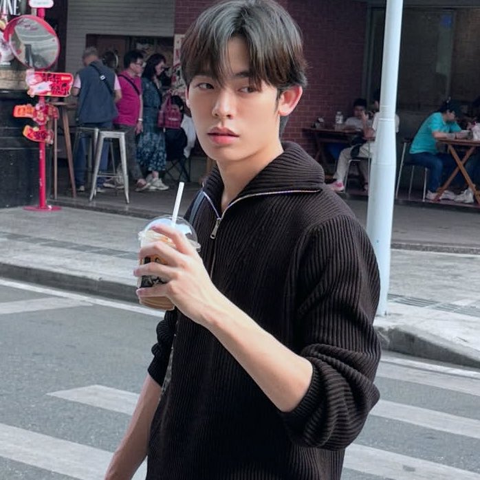 เผลอเข้าใจชญานนท์กับวันพิชิตมากเลยว่ะ>•<