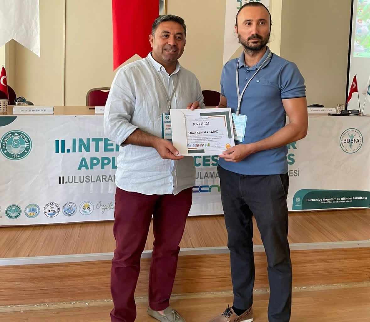 ibascon_bubfa's tweet photo. #ibascon #ibascon2025 #uygulamalıbilimlerkongresi #balikesiruniversitesi #bubfa #bubyouygulamaoteli #bubyoruhunuyaşat
#bubfaruhunuyasat @balikesiruni @Bubfa_kurumsal https://t.co/Won77ybTe5