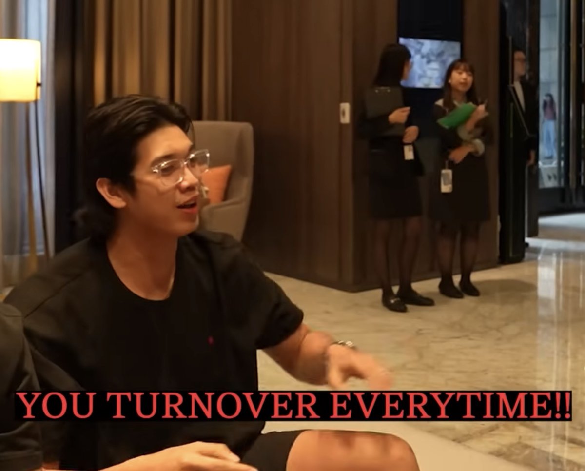 스리ᵛ¹ tweet media