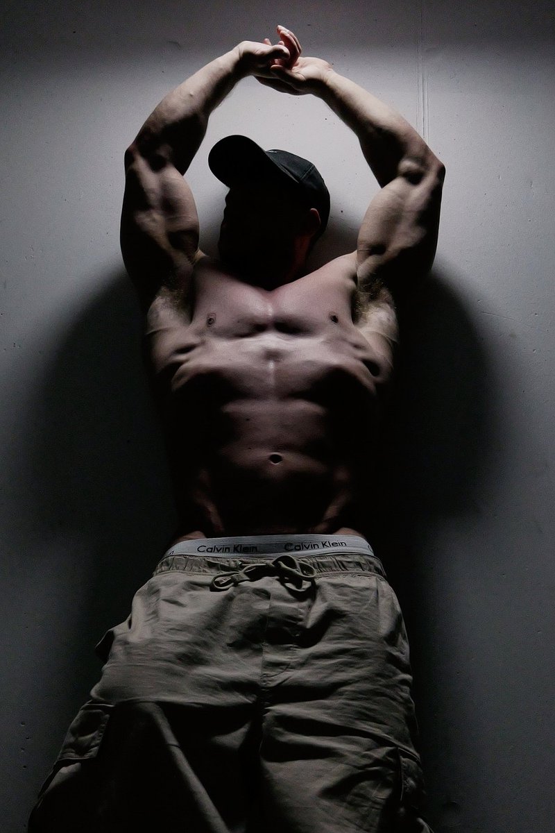 destroymyabs tweet media