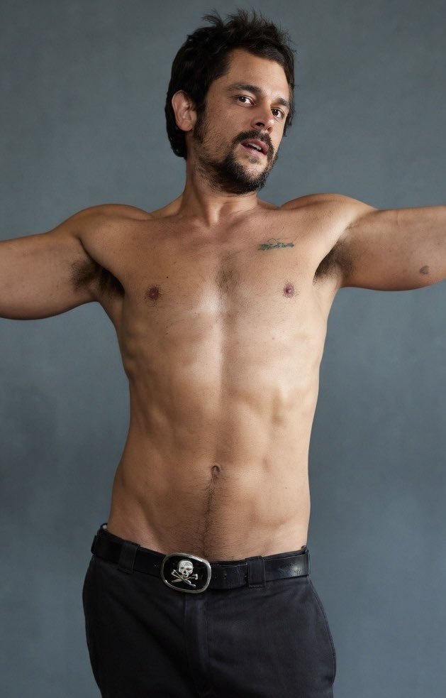 ABeardedHero tweet picture