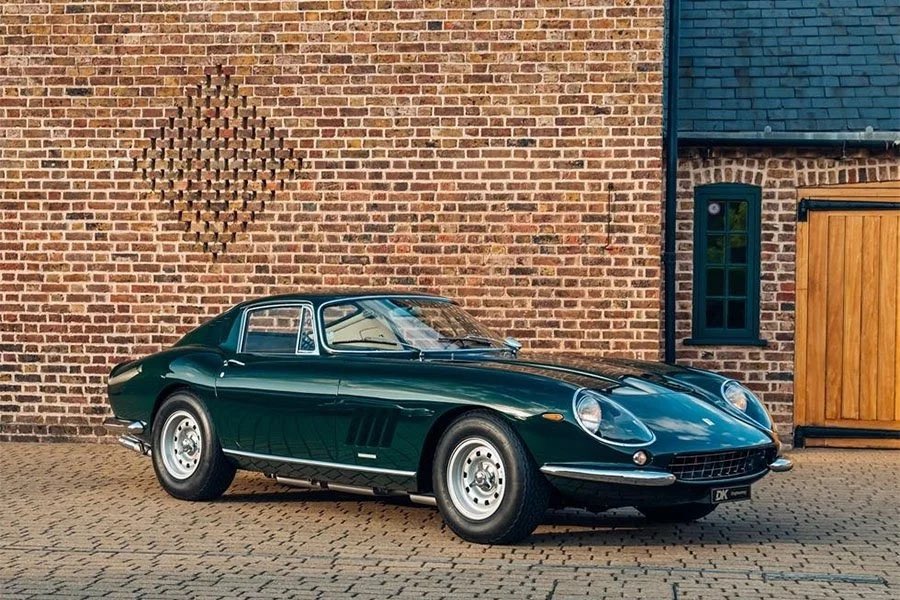 Fotographi Ferrari tweet media