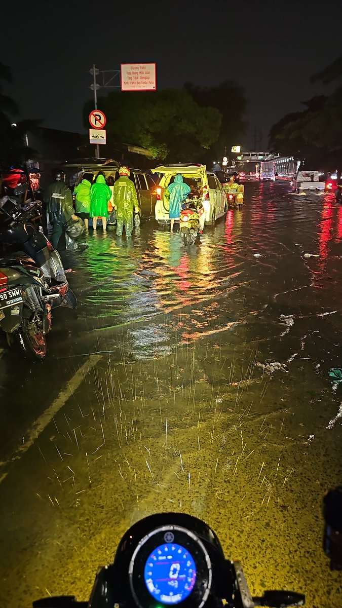 kinshire tweet media