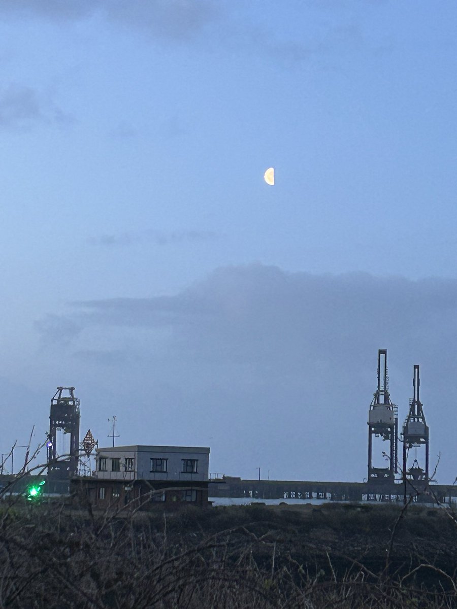 Paul Breeze tweet media