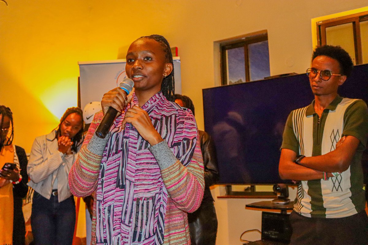 MuemAction Post tweet media