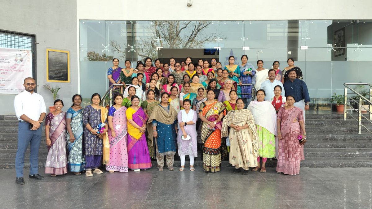 cwslgds's tweet photo. International Women’s Day was celebrated at CWS LGDS with enthusiasm and pride, recognizing the invaluable contributions of women employees. The occasion highlighted the spirit of empowerment, dedication, and excellence demonstrated by women in the organization. https://t.co/dm6kZQMsuJ