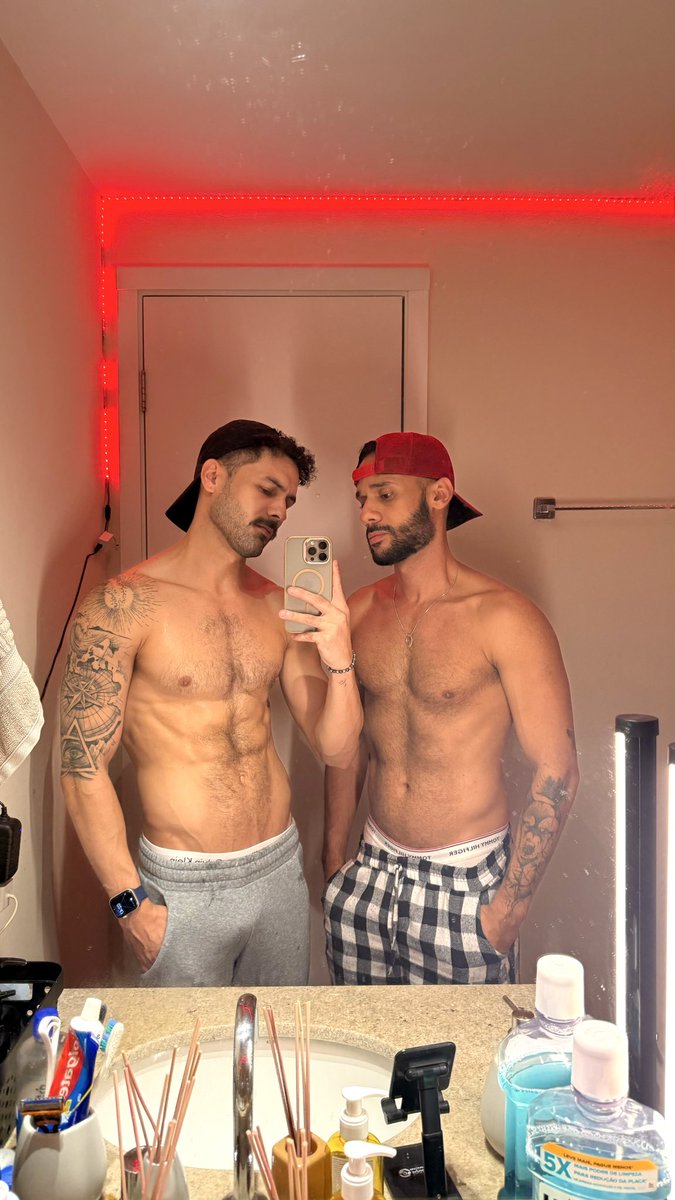 wr3191's tweet photo. Com meu brother!! https://t.co/9asnwffxYn