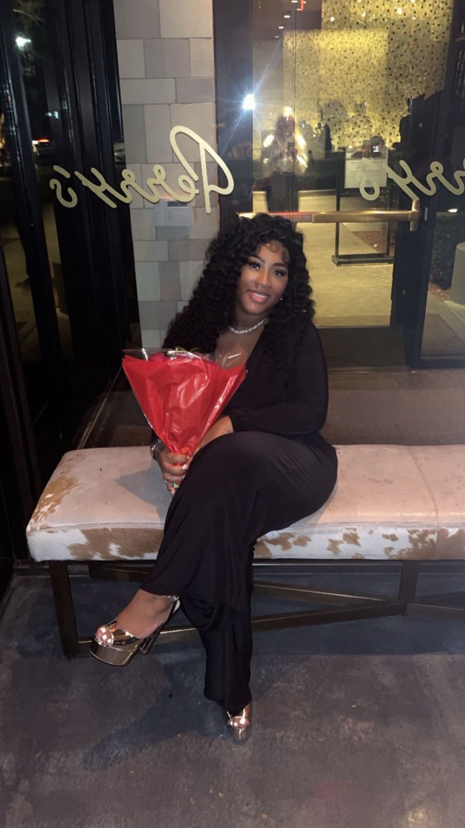 uluv_karli's tweet photo. 31 💖🥳 #piscesseason https://t.co/aG9RoKlMYB