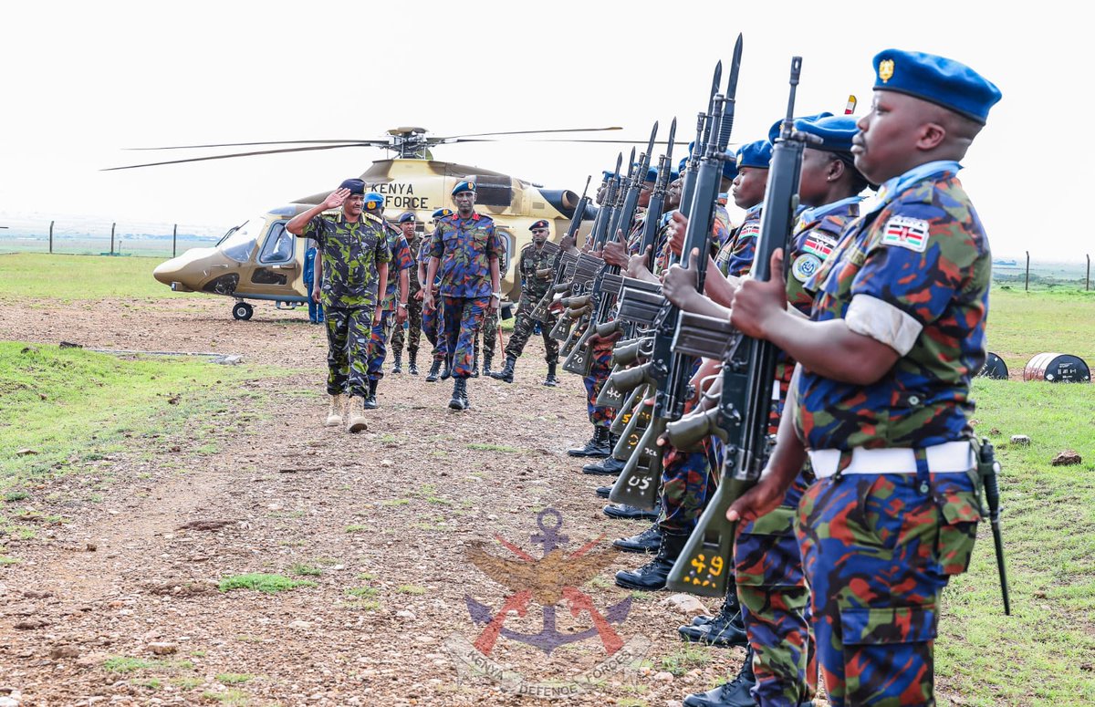 kdfinfo's tweet photo. The Chief of the Defence Forces (CDF), General Charles Kahariri, visited the Narok Forward Operating Base (FOB), where he engaged officers and service members of the Kenya Air Force and assessed the installation’s operational readiness. 
See more: https://t.co/Axv14X2ZXe https://t.co/lrHpL0y9Ap