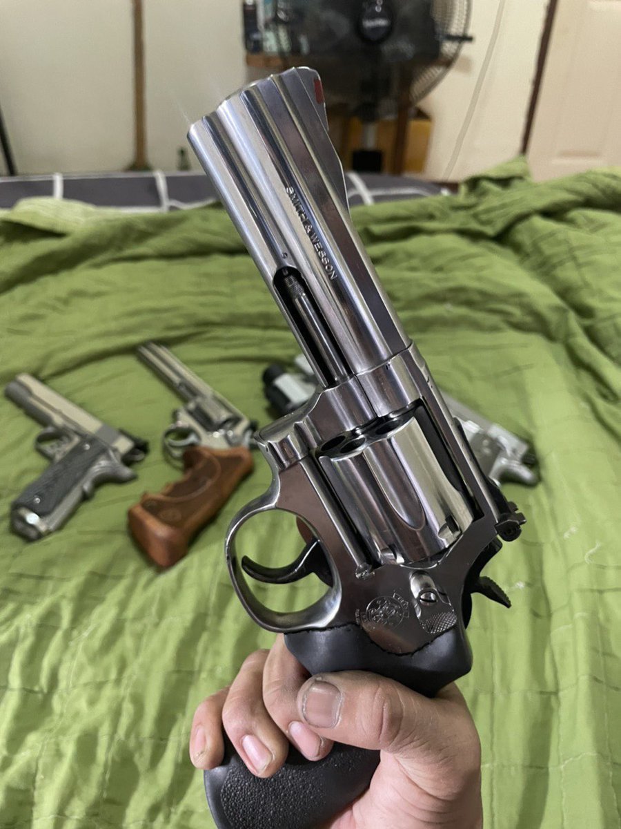 Genuine(GUNshop) tweet media