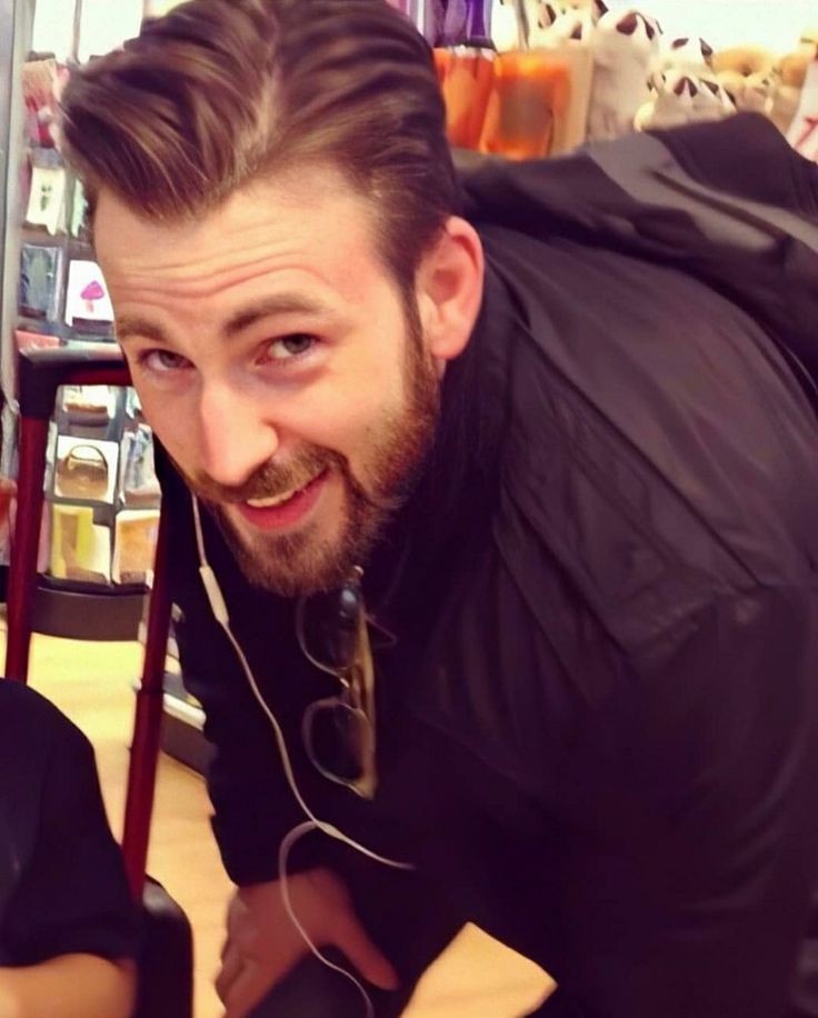 Chris Evans fan page UK 🇬🇧 tweet media