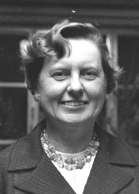 MujeresPasado's tweet photo. #TalDíaComoHoy de 1925 nace Margaret Belle Oakley #Dayhoff, #fisicoquímica #pionera en el campo de la bioinformática. La doctora Dayhoff, profesora en el Centro Médico de la Universidad de Georgetown, e investigadora en bioquímica en la National Biomedical Research Foundation https://t.co/i26hofLb23