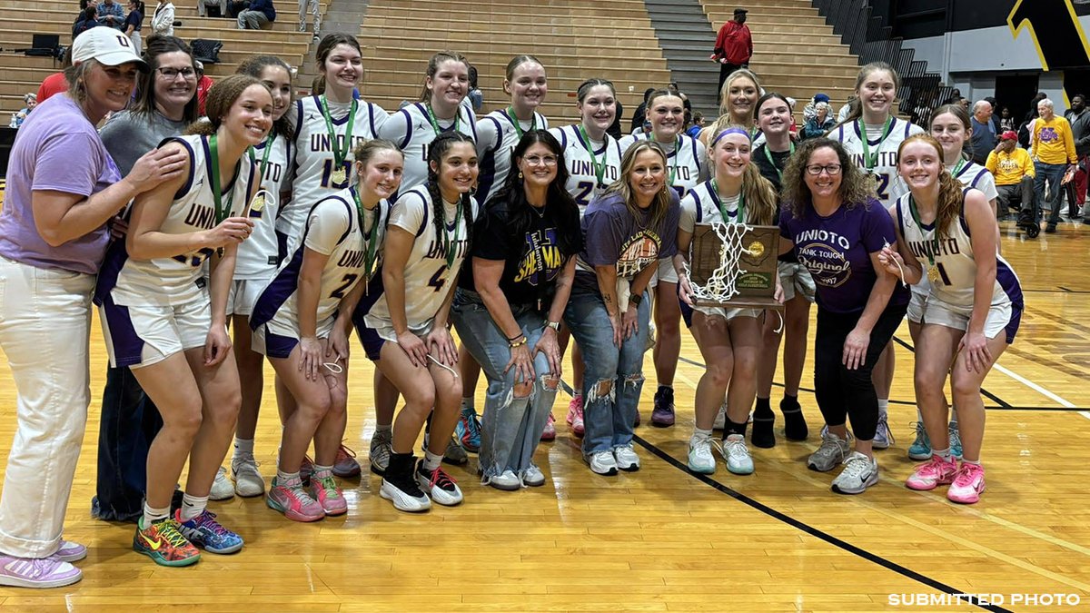 Litter Media tweet media