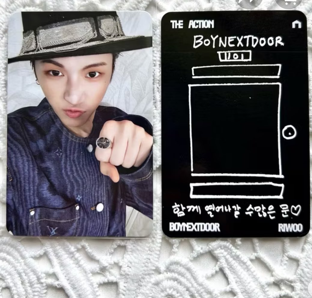 macaroon tweet media