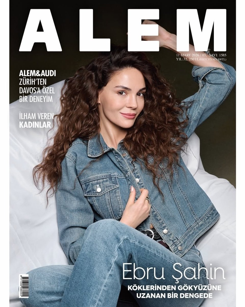 allaboutebru's tweet photo. Ebru Şahin ALEM Dergisinin yeni sayısının kapağında yer aldı. ✨
#EbruŞahin @rebrusahino https://t.co/b5D8ZeNEnK