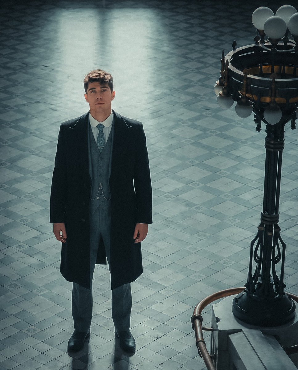 bad Roman’ce🔥 tweet media