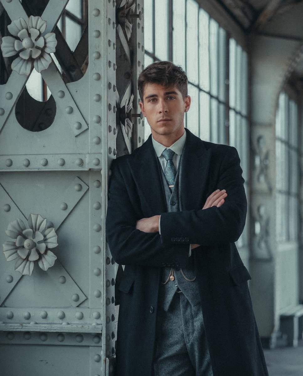 bad Roman’ce🔥 tweet media