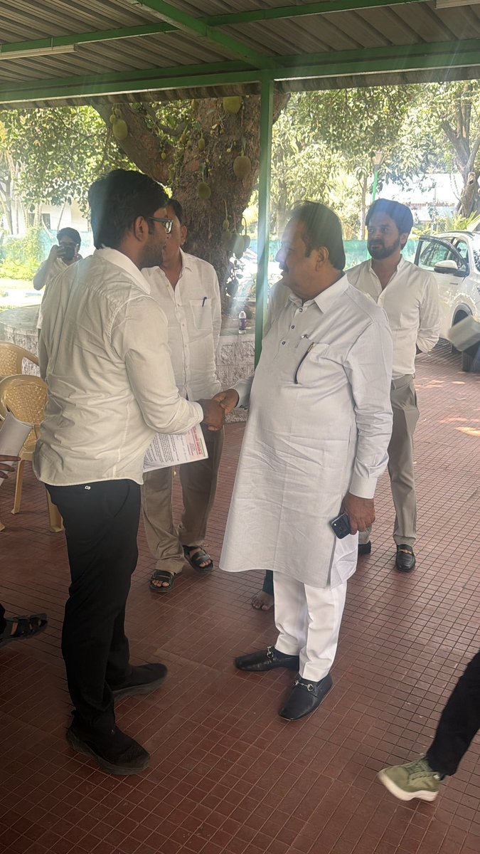 kanthakumarr's tweet photo. To
The Hon’ble Minister for Agriculture
Government of Karnataka
Vidhana Soudha
Bengaluru – 560001

Subject: Request to transfer Agriculture Officer recruitment process to KEA instead of KPSC.

Respected Sir,

We, the agriculture students and aspirants of Karnataka, would like to bring to your kind attention a serious concern regarding the recruitment process for Agriculture Officers and related posts.

In recent years, several recruitment examinations conducted by KPSC such as KAS Prelims and Mains, PDO, CTI, AEE, and even Veterinary Doctors recruitment have faced serious allegations of corruption, irregularities, delays, and lack of transparency. Due to these repeated incidents, the confidence of thousands of genuine aspirants in the KPSC recruitment system has been deeply affected.

Many agriculture students have already requested the government and the Hon’ble Minister to entrust the recruitment process to KEA, which has gained public trust due to its transparent, time-bound, and efficient examination process. KEA has successfully conducted several competitive examinations without major controversies, and therefore students believe it to be a more reliable institution for conducting this recruitment.

However, recent news suggesting that this recruitment may again be given to KPSC has created great concern and disappointment among agriculture graduates. When the government itself is aware of the past irregularities and the loss of public trust in KPSC, we humbly ask what the intention is behind assigning this important recruitment once again to the same body.

If any corruption or malpractice occurs again, it will seriously affect the future of thousands of agriculture graduates. In such a situation, the responsibility will naturally fall upon the concerned authorities. Therefore, we sincerely request you to take a firm and student-friendly decision.

In the interest of fairness, transparency, and justice to deserving candidates, we respectfully urge you to immediately transfer the Agriculture Officer and related recruitments from KPSC to KEA.

This is a humble request from thousands of agriculture students across Karnataka who are hoping for a transparent and corruption-free recruitment process.

We hope the Hon’ble Minister will take this issue seriously and act in the best interest of students and the agricultural community.

Thanking you.

Yours faithfully,
Agriculture Students of Karnataka
(On behalf of Agriculture Aspirants)