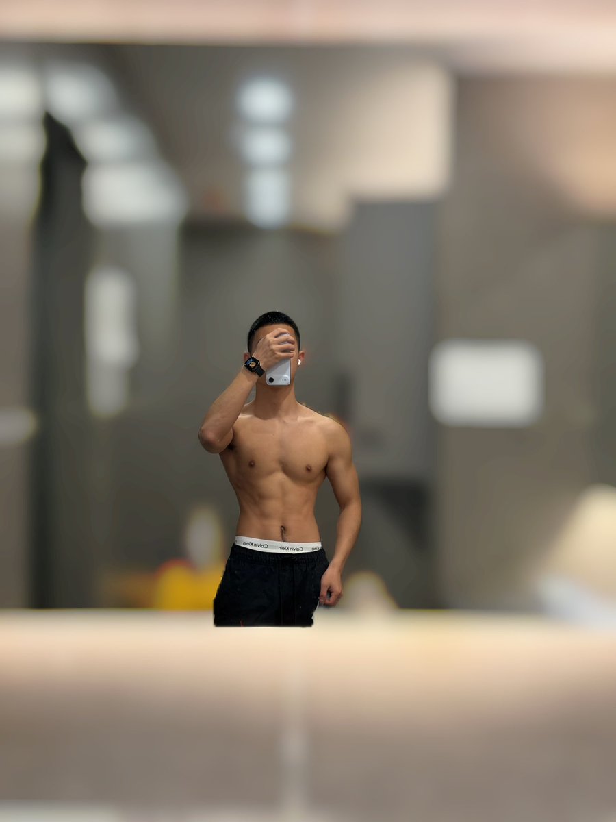 黑皮冰棍 tweet media