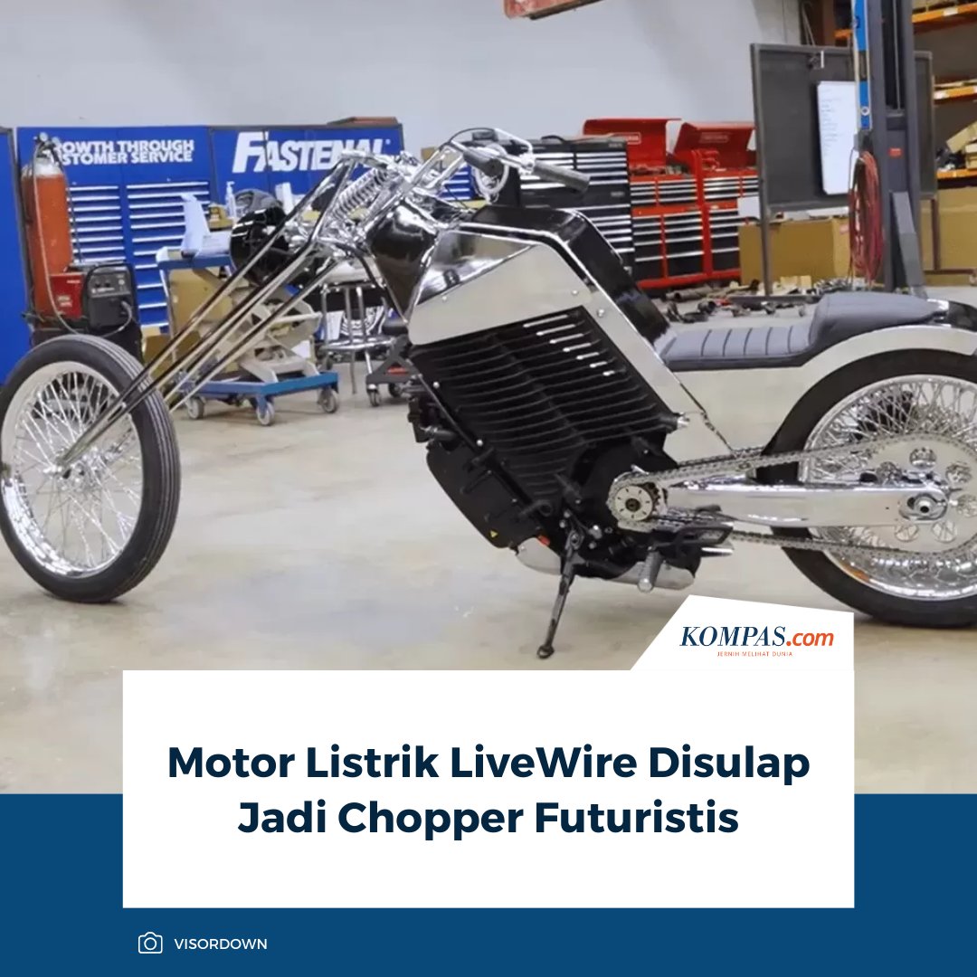 KompasOtomotif's tweet image. Bengkel Gas Monkey Garage merubah motor listrik LiveWire dari Harley-Davidson menjadi motor bergaya chopper, tapi dengan sentuhan futuristis.

Baca Selengkapnya 👇🏻
otomotif.kompas.com/read/2026/03/1… 

~NA #LiveWire #ChopperFuturistis #GasMonkeyGarage #MotorListrik #HarleyDavidson