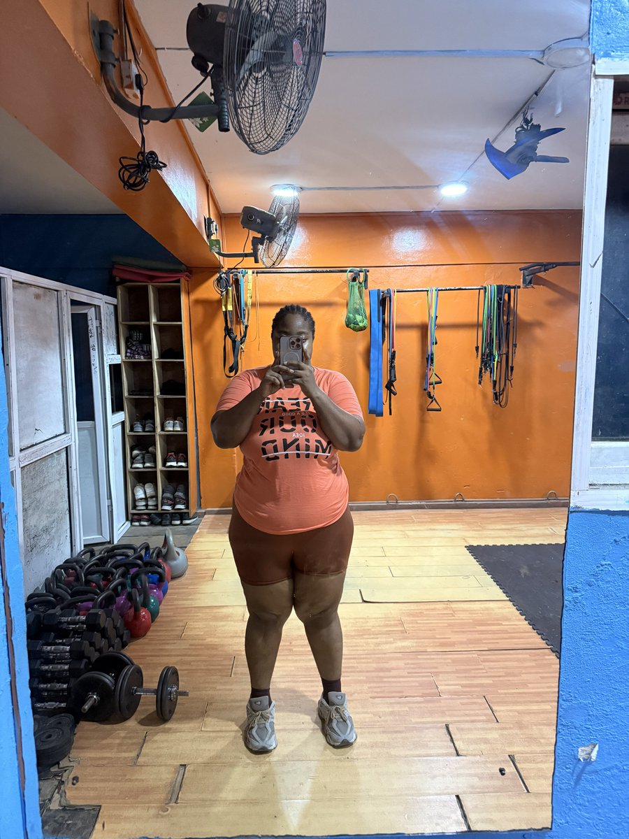 ADAEZE👩‍🍳👸-THE BLUEPRINT/ODOGWU OF BANANA BREAD tweet media