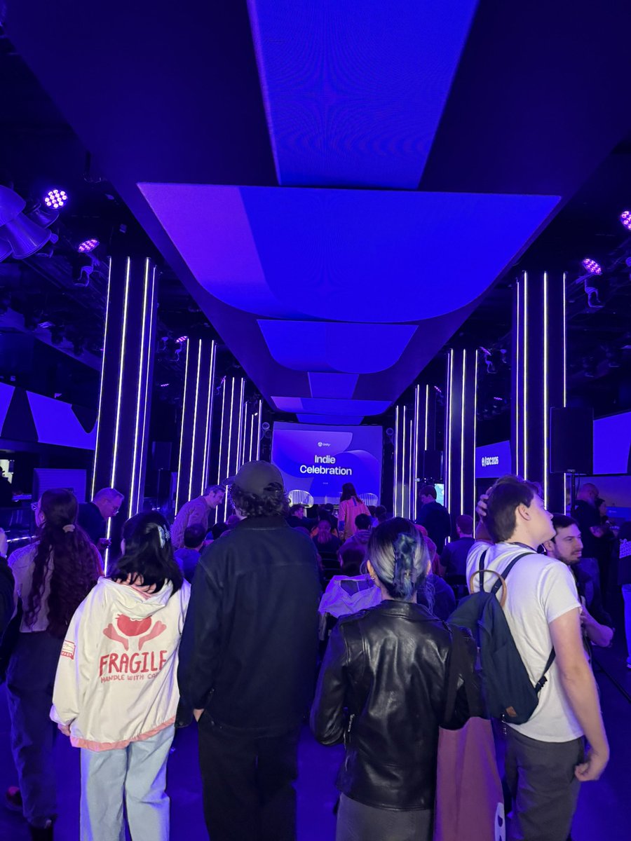 AlexRak2 🎮 tweet media