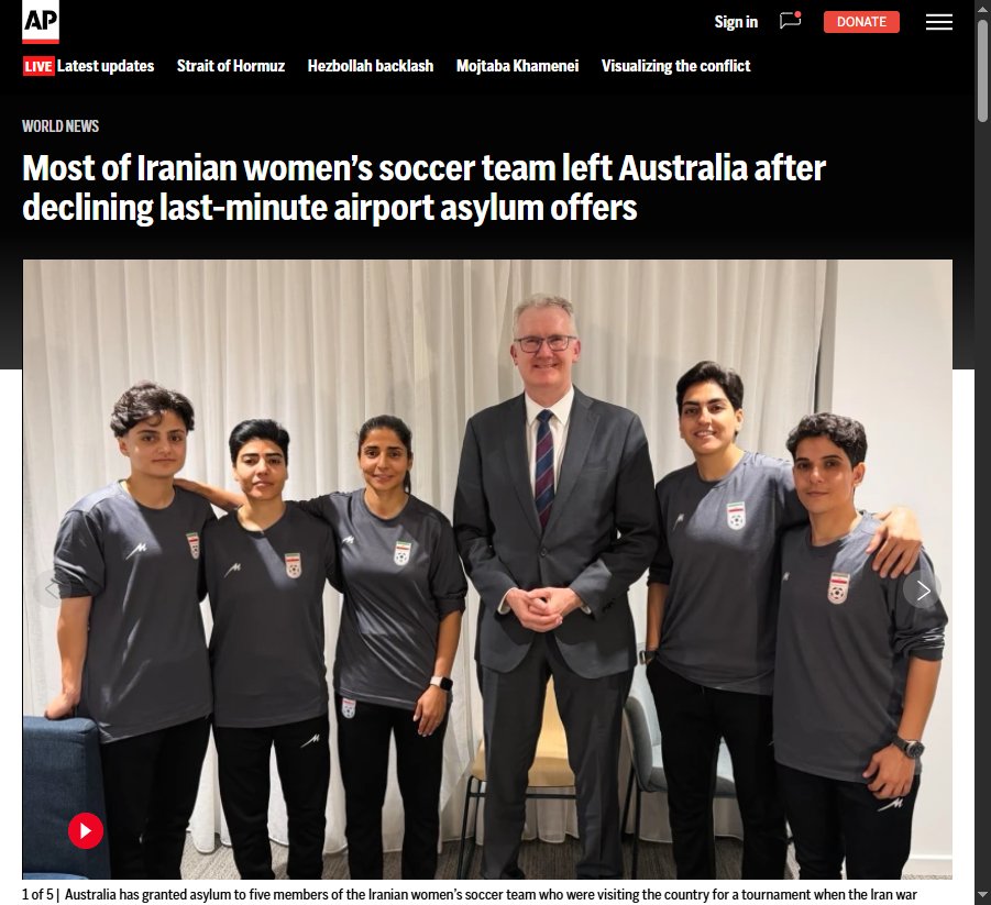 DieOnFeet's tweet photo. Left: Iranian women's soccer team (26 members). Australia, complicit in Gaza's ethnic-cleansing, virtue-signal asylum to team. 7 accept. Congrats who rejected 🫡

Right: Mahmoud Khalil, still begging to live with American baby killers

We must stop patroning European baby killers https://t.co/rLab1f9sgO