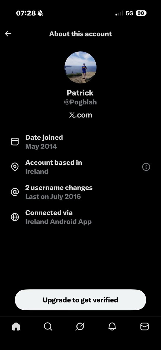 Yves Saint Laurent Robert tweet media