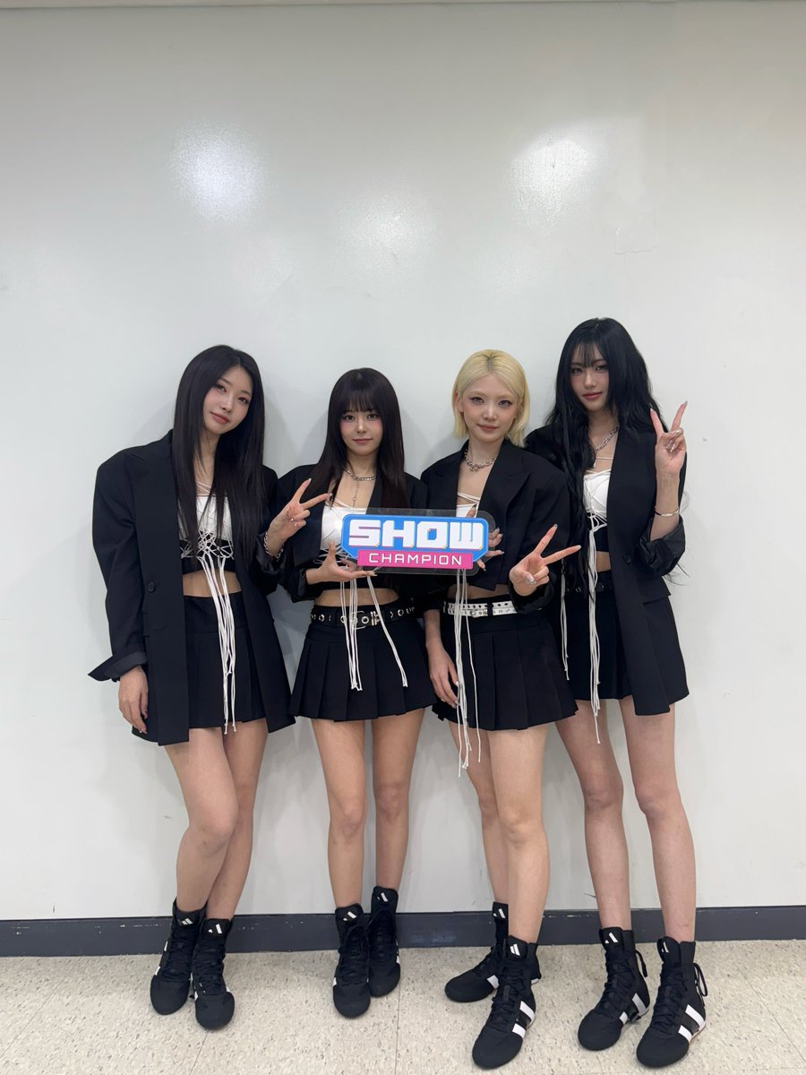 SHOWCHAMPION tweet media