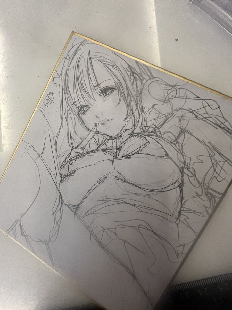 後ほどヤフオクに出品します。
ミニ色紙です〜
売り上げは、全額
漫画協会さんが立ち上げに関わる被害者の会に、寄付予定★
是非是非みてね