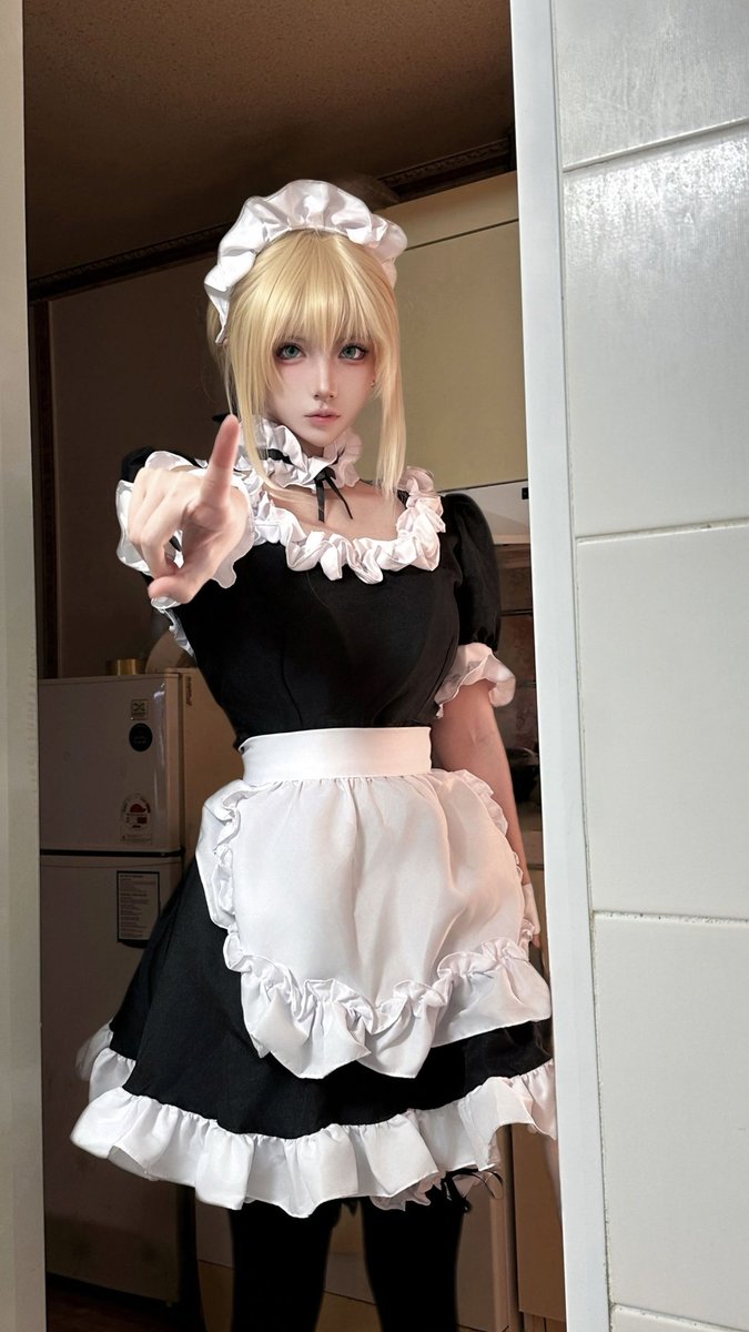 wwwwgiai's tweet image. 👆🏻
cr:asa1
#saber #cosplay