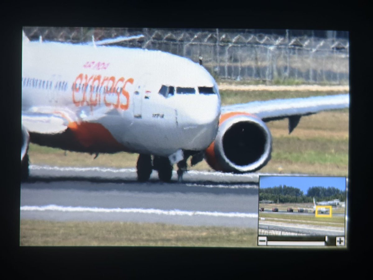 Capt_Ck's tweet photo. Phuket Airport runway closed after Air India Express #IX938 landing incident. Front gear damaged, runway closed until 11:00 UTC ✈️ https://t.co/kJvaJPcnlV