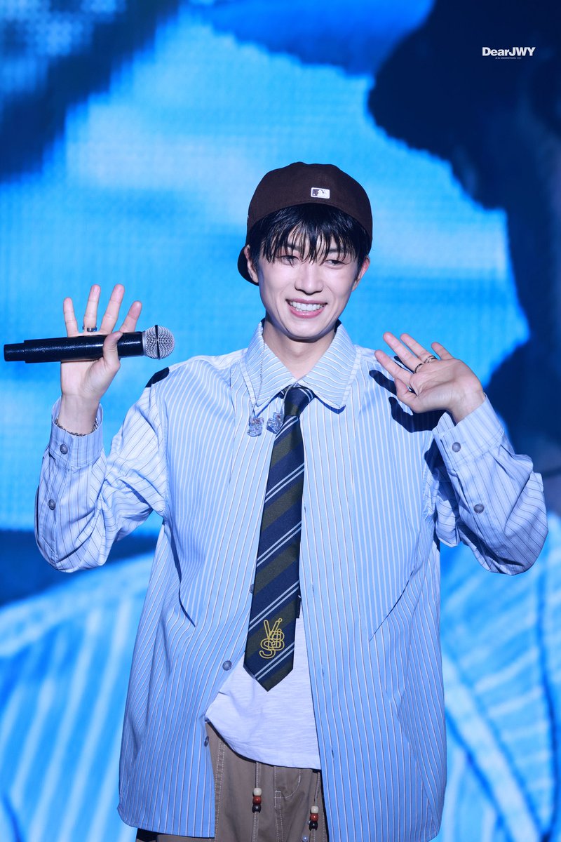 DearJWY张祐荣中文个站 tweet media